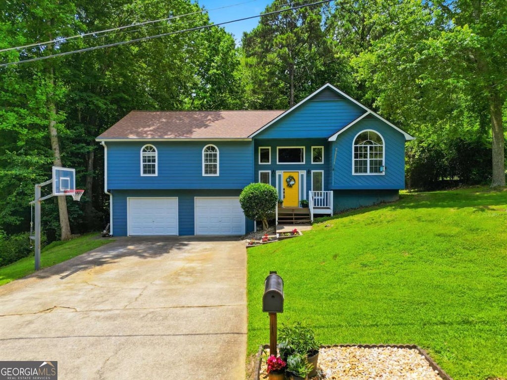 Photo of 3397 Creekside Plantation Drive, Douglasville, GA 30135 (MLS # 10786507)
