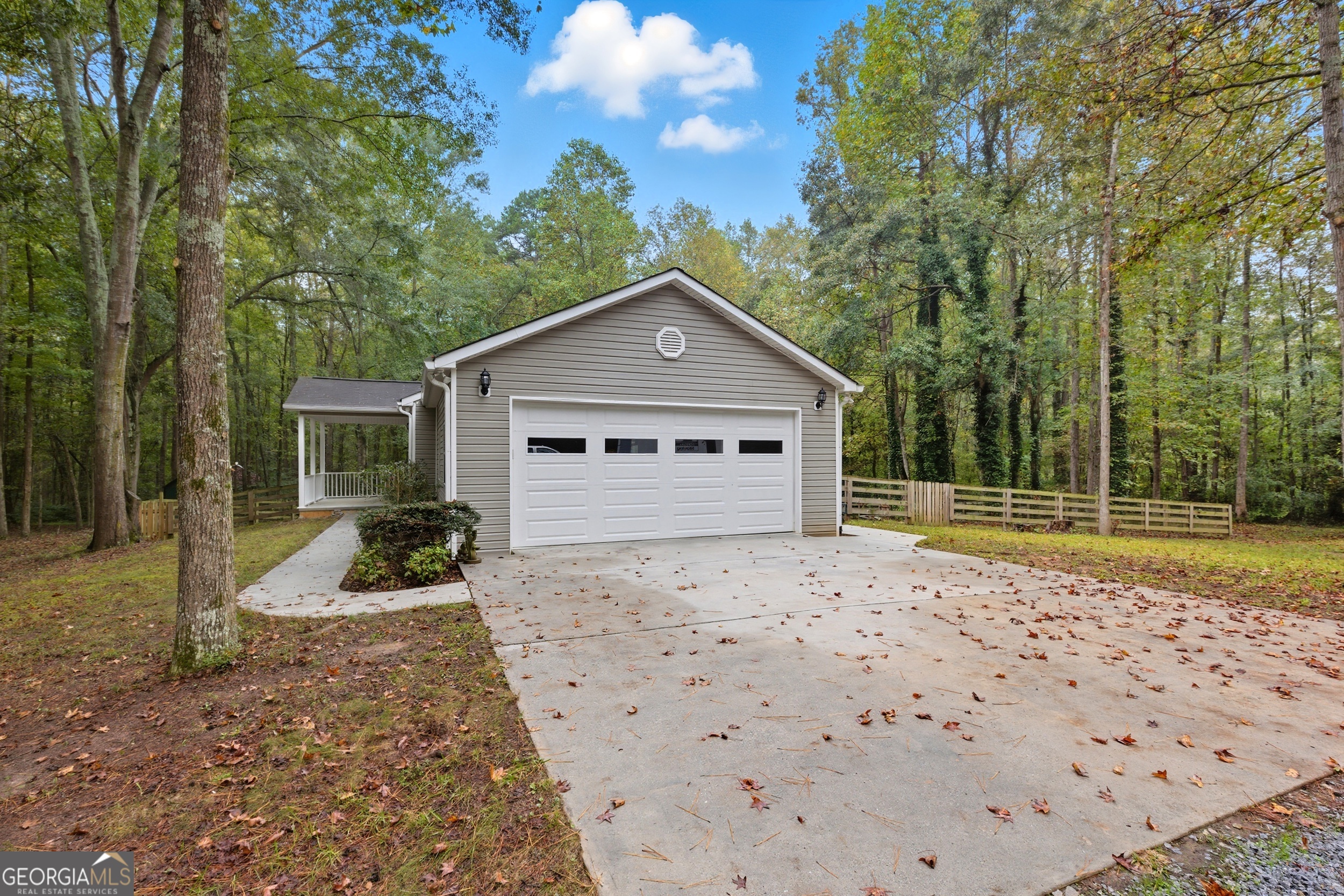 2205 Highway 51 N