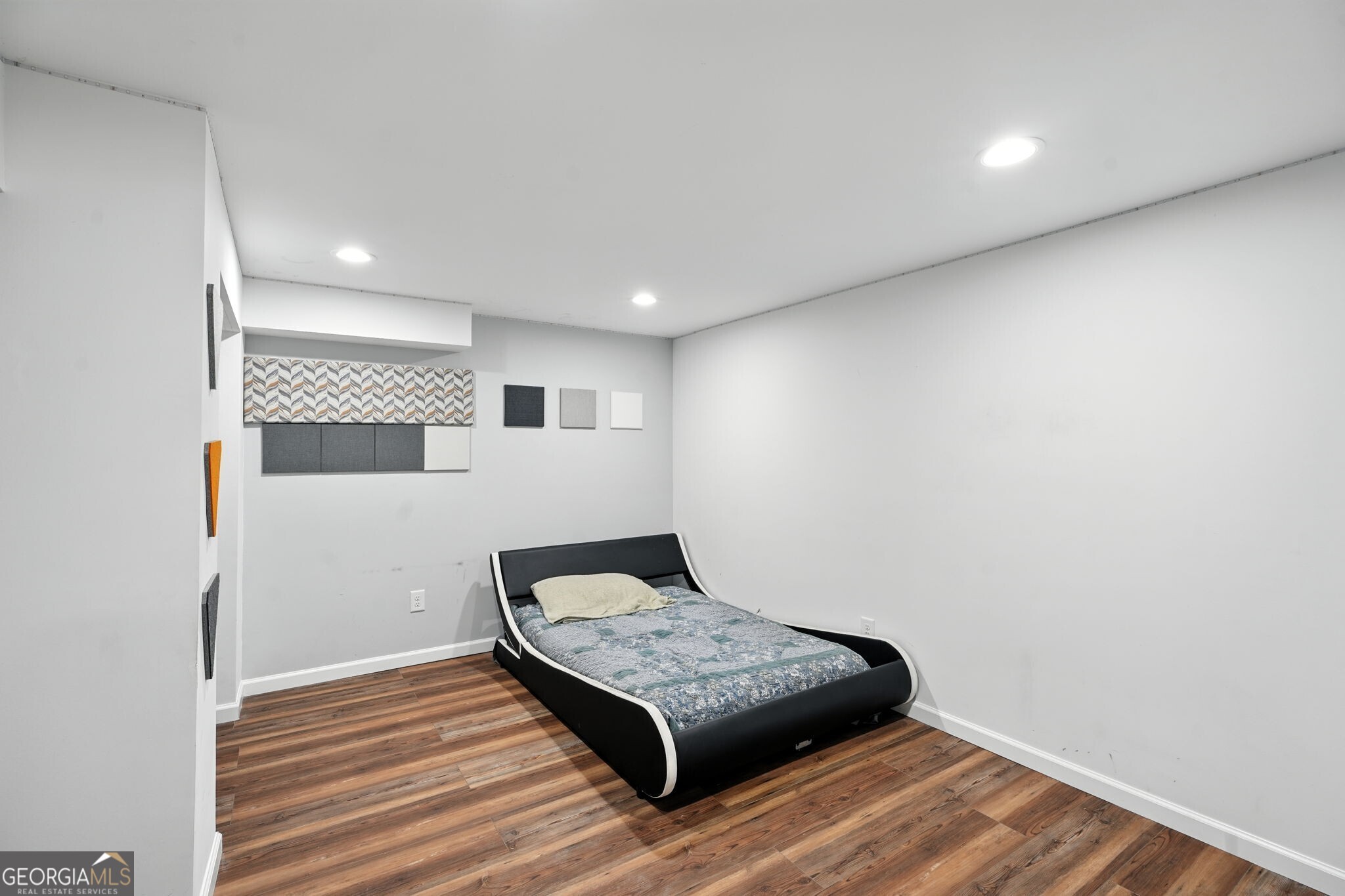 Creekwood Village - Residential