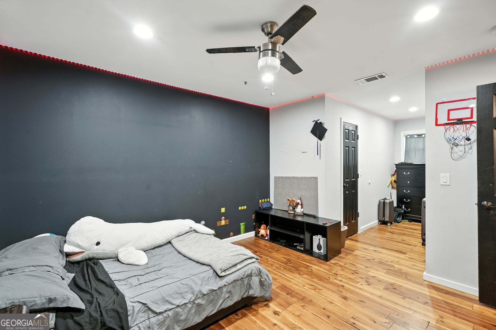 Creekwood Village - Residential