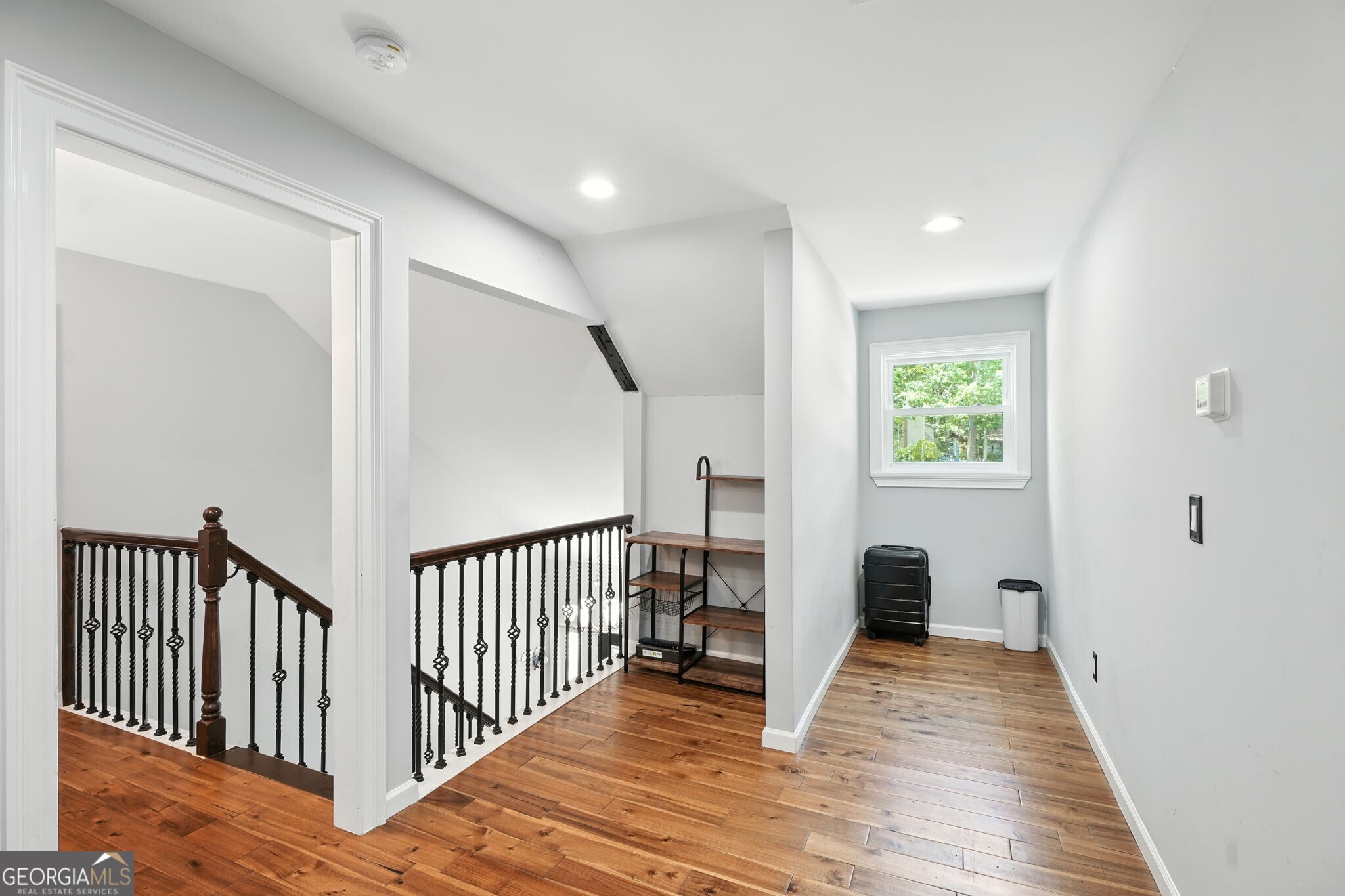 Creekwood Village - Residential