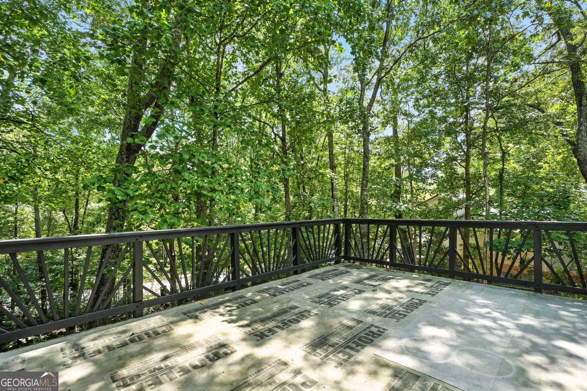 Creekwood Village - Residential