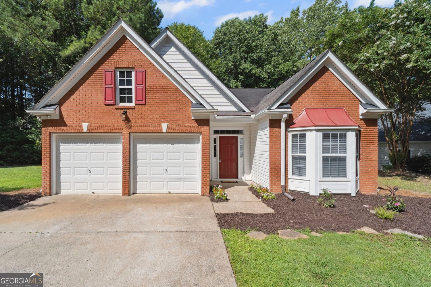 Welcome to 109 Weatherstone-an immaculately renovated brick-front ranch nestled in a charming Woodstock neighborhood! This stunning home offers a brand-new kitchen featuring white shaker cabinets, quartz countertops, stainless steel appliances, and a stylish range hood. Enjoy the open-concept layout with new luxury vinyl plank flooring and fresh neutral paint throughout. The spacious living and dining areas are filled with natural light and flow seamlessly for entertaining. The large primary suite includes a walk-in closet and a beautifully updated en-suite with double vanities, a soaking tub, and separate shower. Step outside to a well-manicured front yard, fresh landscaping, and a peaceful setting with no immediate neighbors on one side. With great curb appeal, a two-car garage, and close proximity to parks, schools, and downtown Woodstock, this move-in-ready gem won't last long. Don't miss your chance to make this your new home-schedule your showing today!
