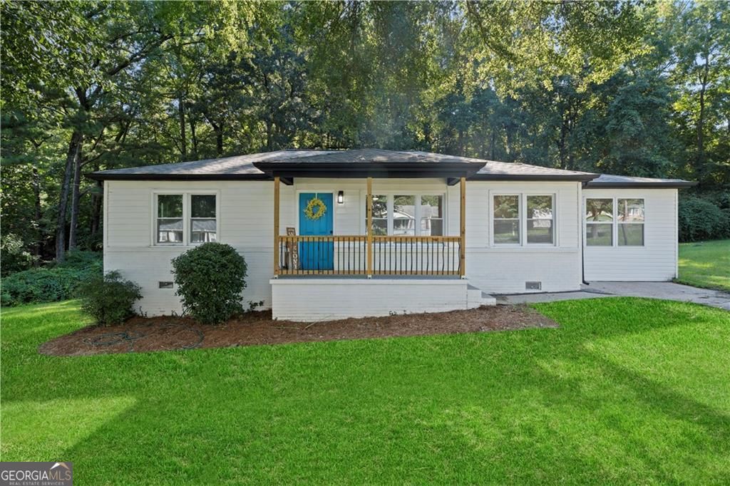 Photo of 5205 Silhouette Lane SW, Mableton, GA 30126 (MLS # 10659780)