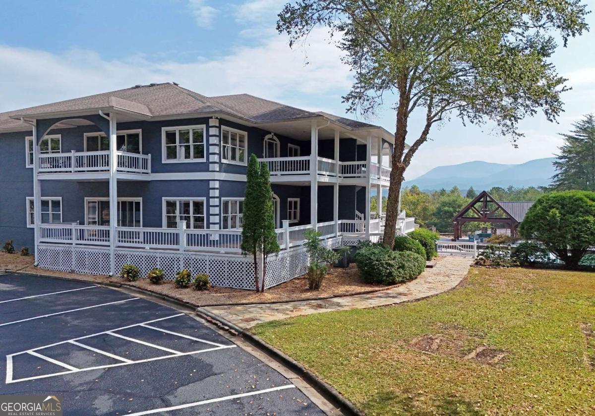 987 Shenandoah DR