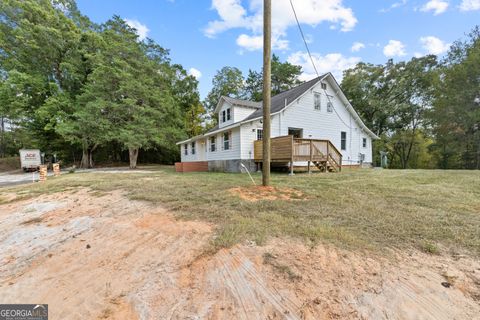 A home in Crawfordville