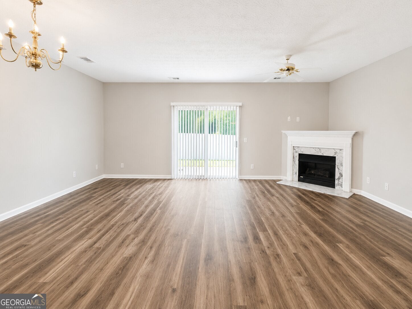 3795 Austin Park LN