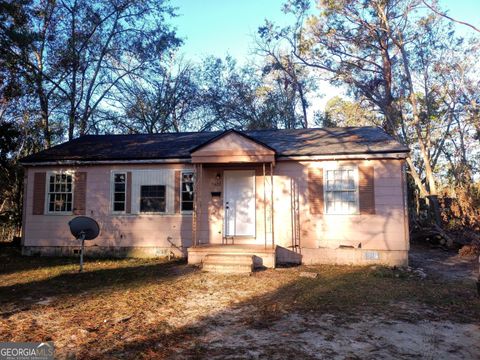 A home in Valdosta