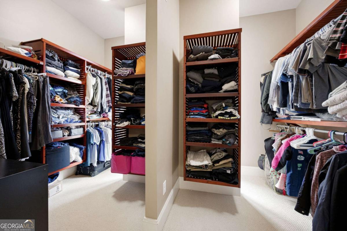 Falkirk Pointe - Residential