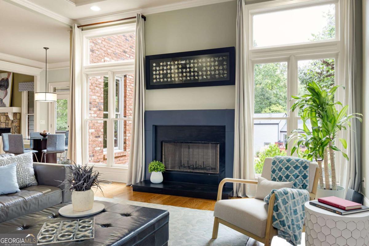 Falkirk Pointe - Residential