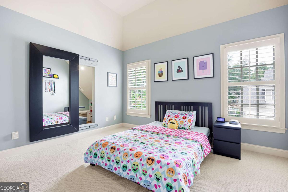 Falkirk Pointe - Residential