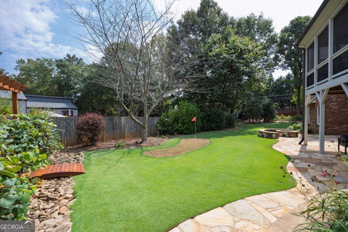 Falkirk Pointe - Residential