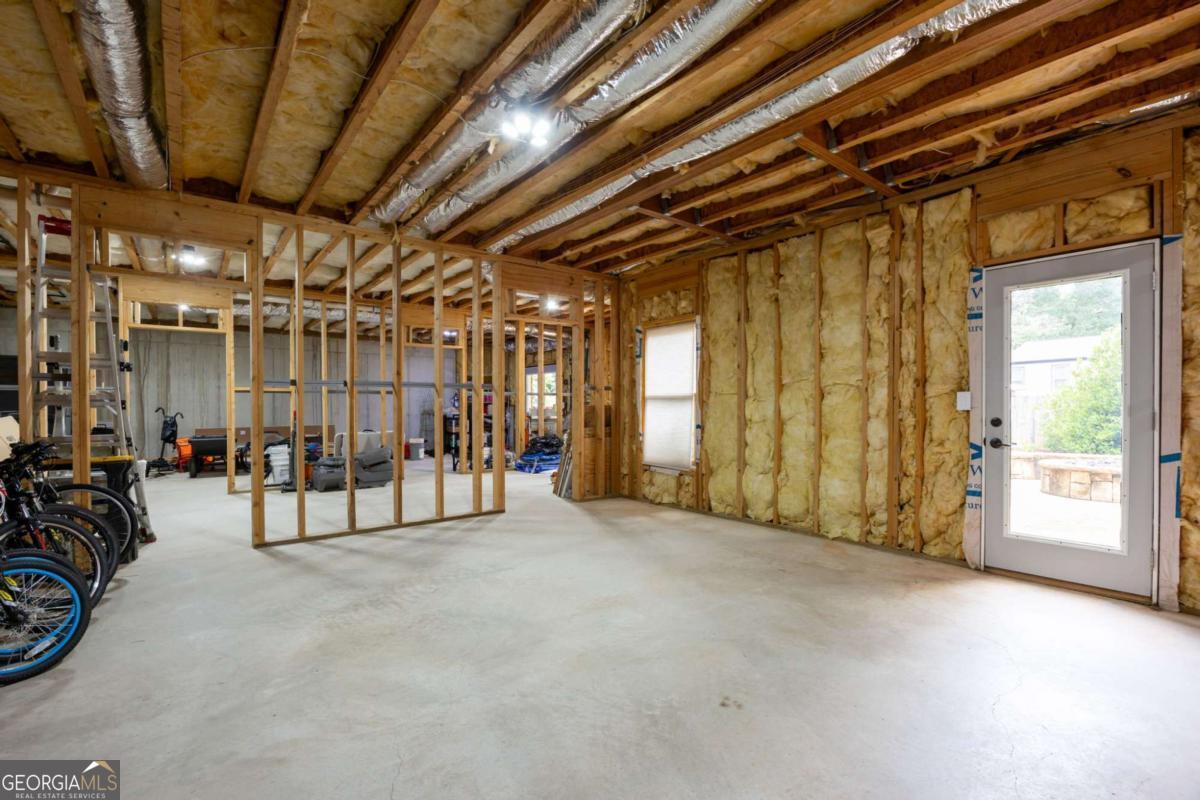 Falkirk Pointe - Residential