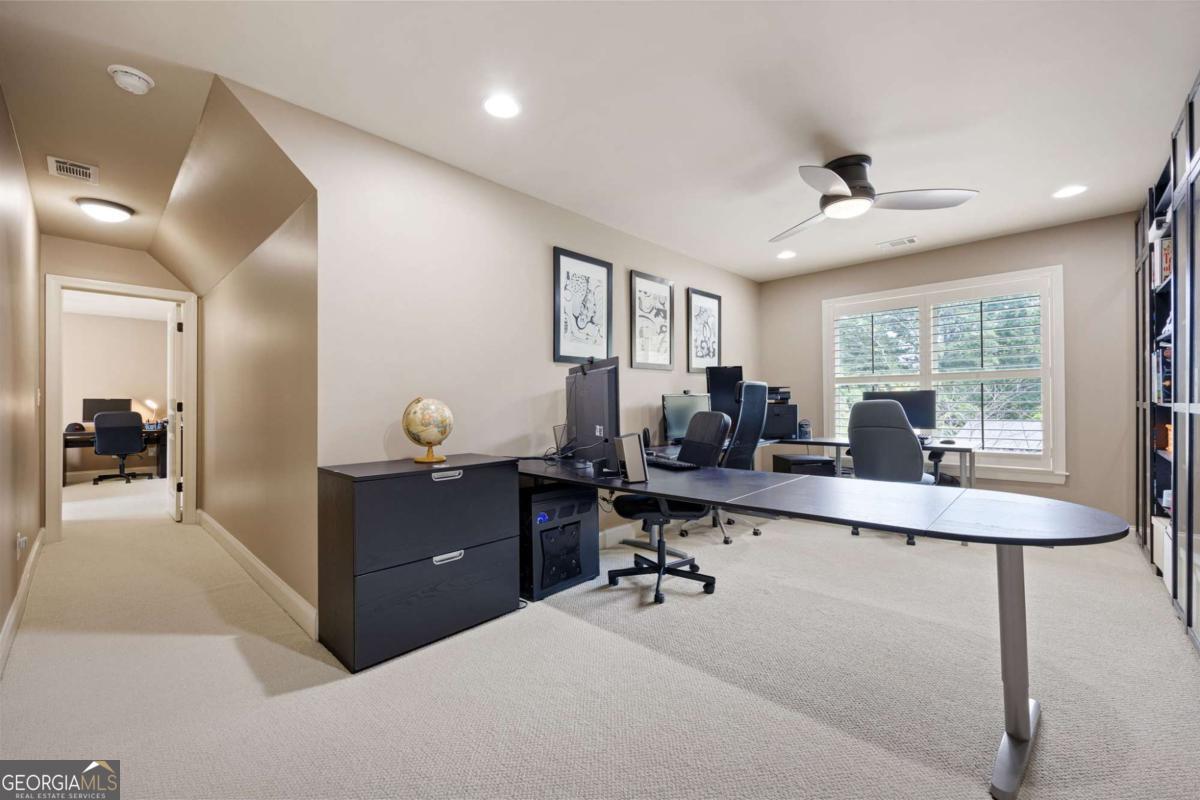 Falkirk Pointe - Residential