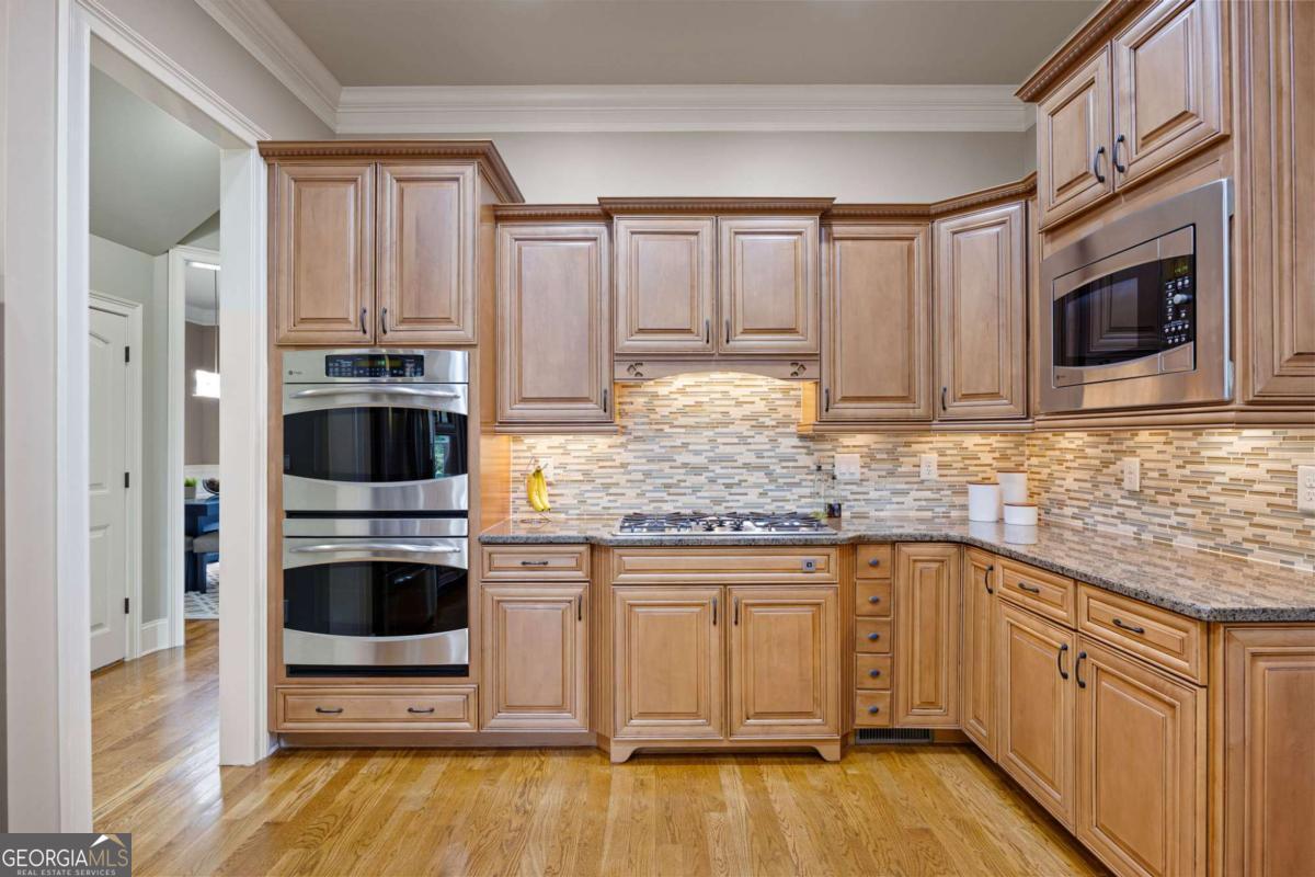 Falkirk Pointe - Residential