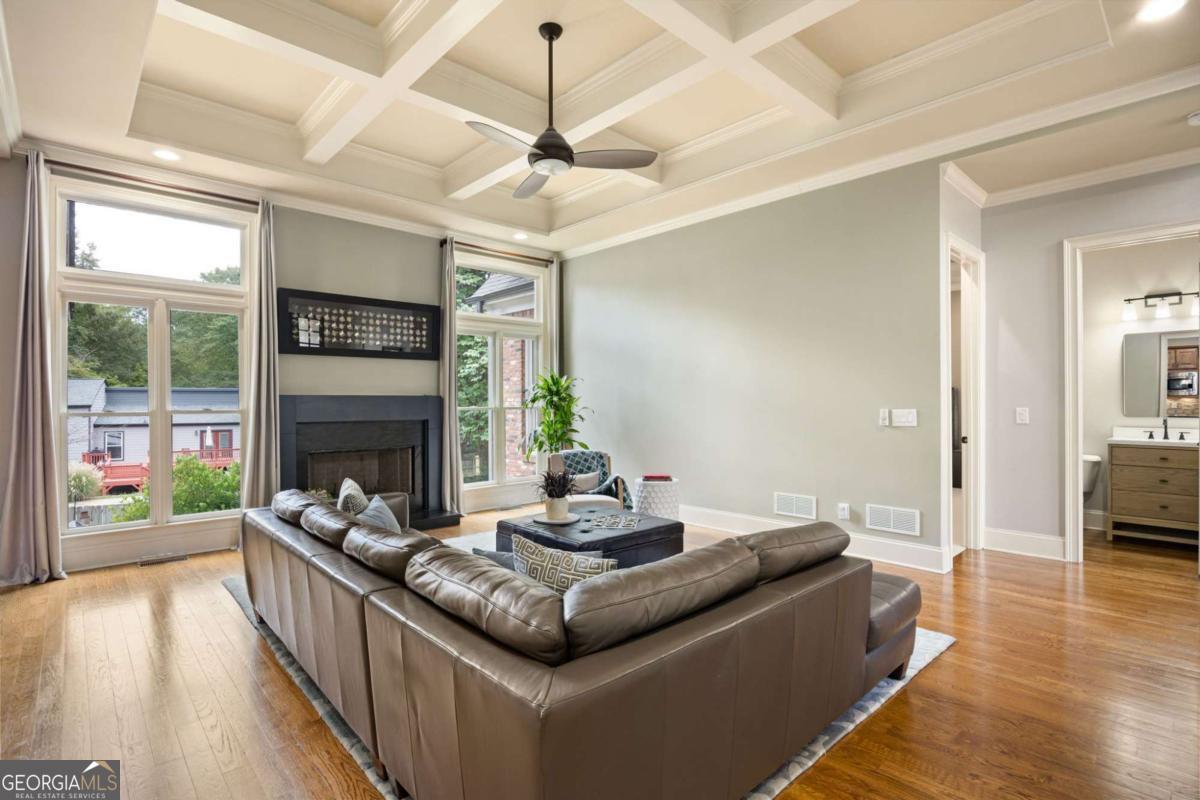 Falkirk Pointe - Residential