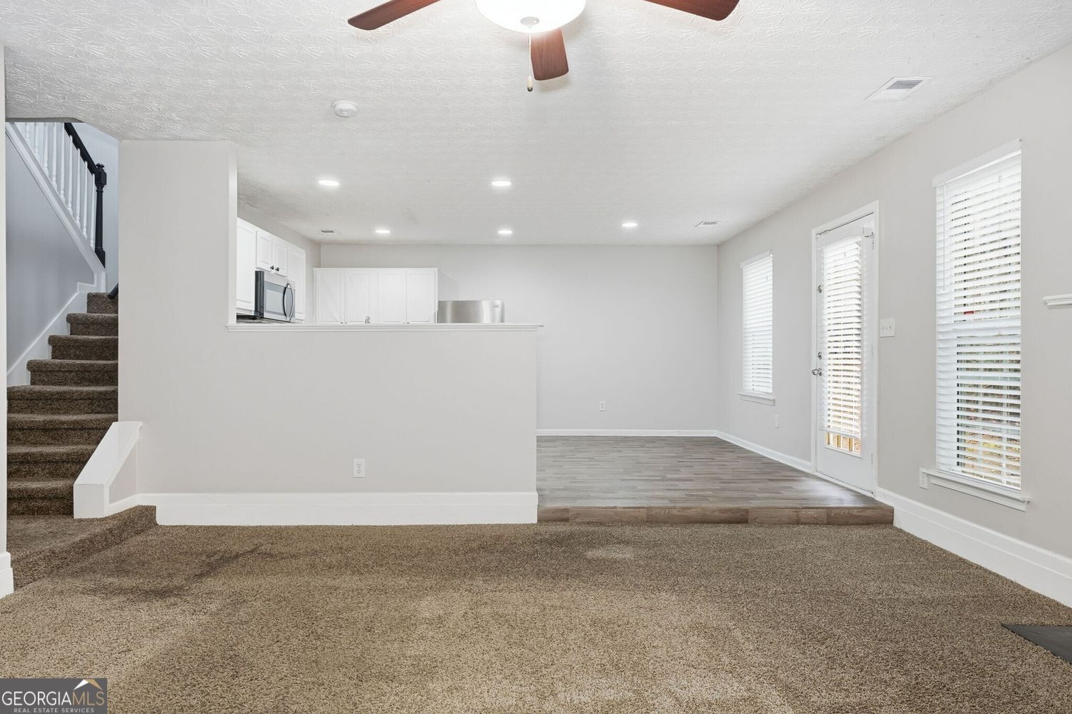 Atlanta, Georgia 30349, United States, 5 Bedrooms Bedrooms, ,3 BathroomsBathrooms,Residential,Active,253464