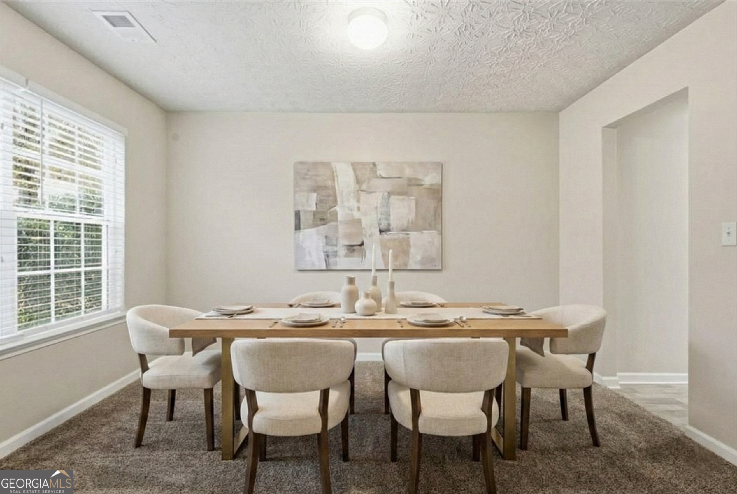 Atlanta, Georgia 30349, United States, 5 Bedrooms Bedrooms, ,3 BathroomsBathrooms,Residential,Active,253464