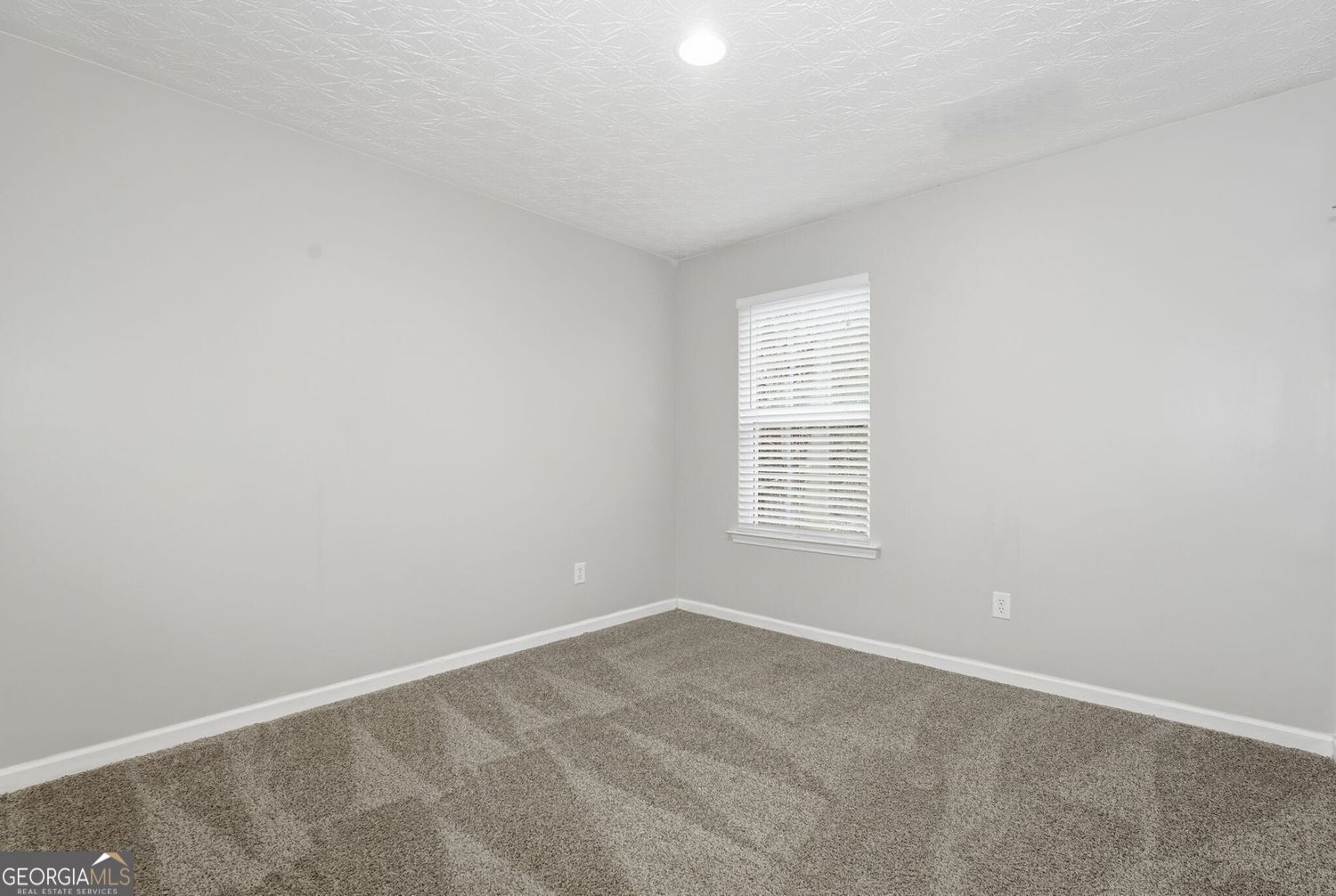 Atlanta, Georgia 30349, United States, 5 Bedrooms Bedrooms, ,3 BathroomsBathrooms,Residential,Active,253464