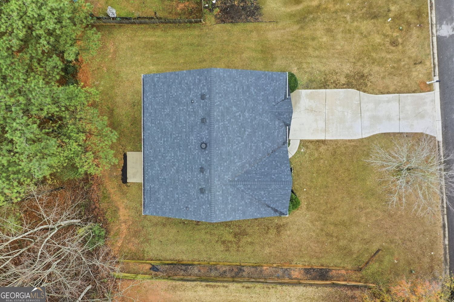 Atlanta, Georgia 30349, United States, 5 Bedrooms Bedrooms, ,3 BathroomsBathrooms,Residential,Active,253464