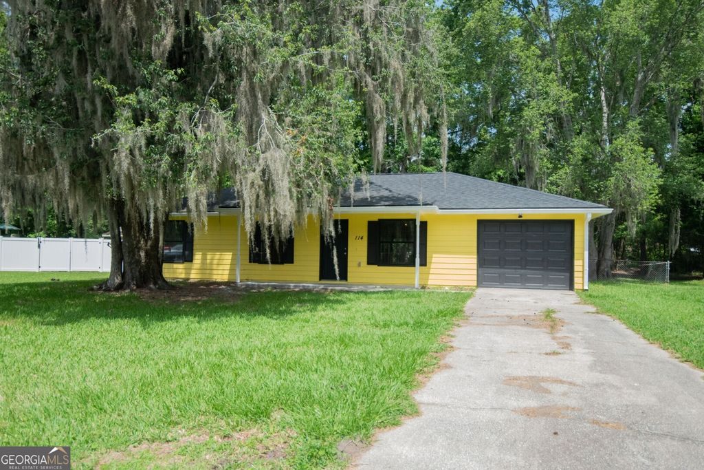 Photo of 114 Laurel Ln, Kingsland, GA 31548 (MLS # 10770781)