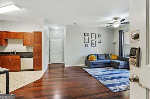 Photo for 870 MAYSON TURNER RD NW 1127