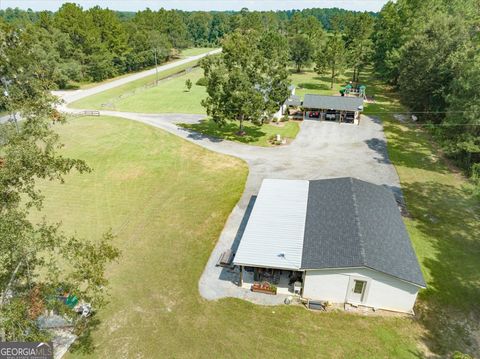 A home in Valdosta