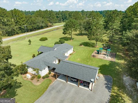 A home in Valdosta