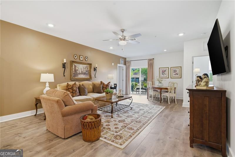 3321 Orwell WAY 3104