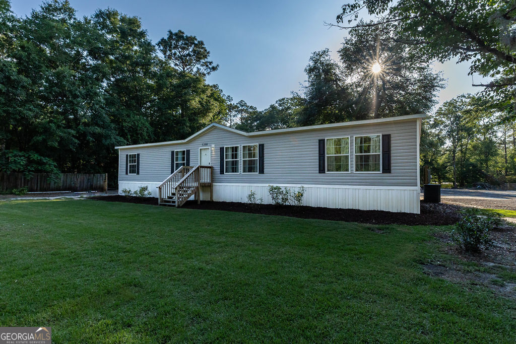 1208 Nease RD