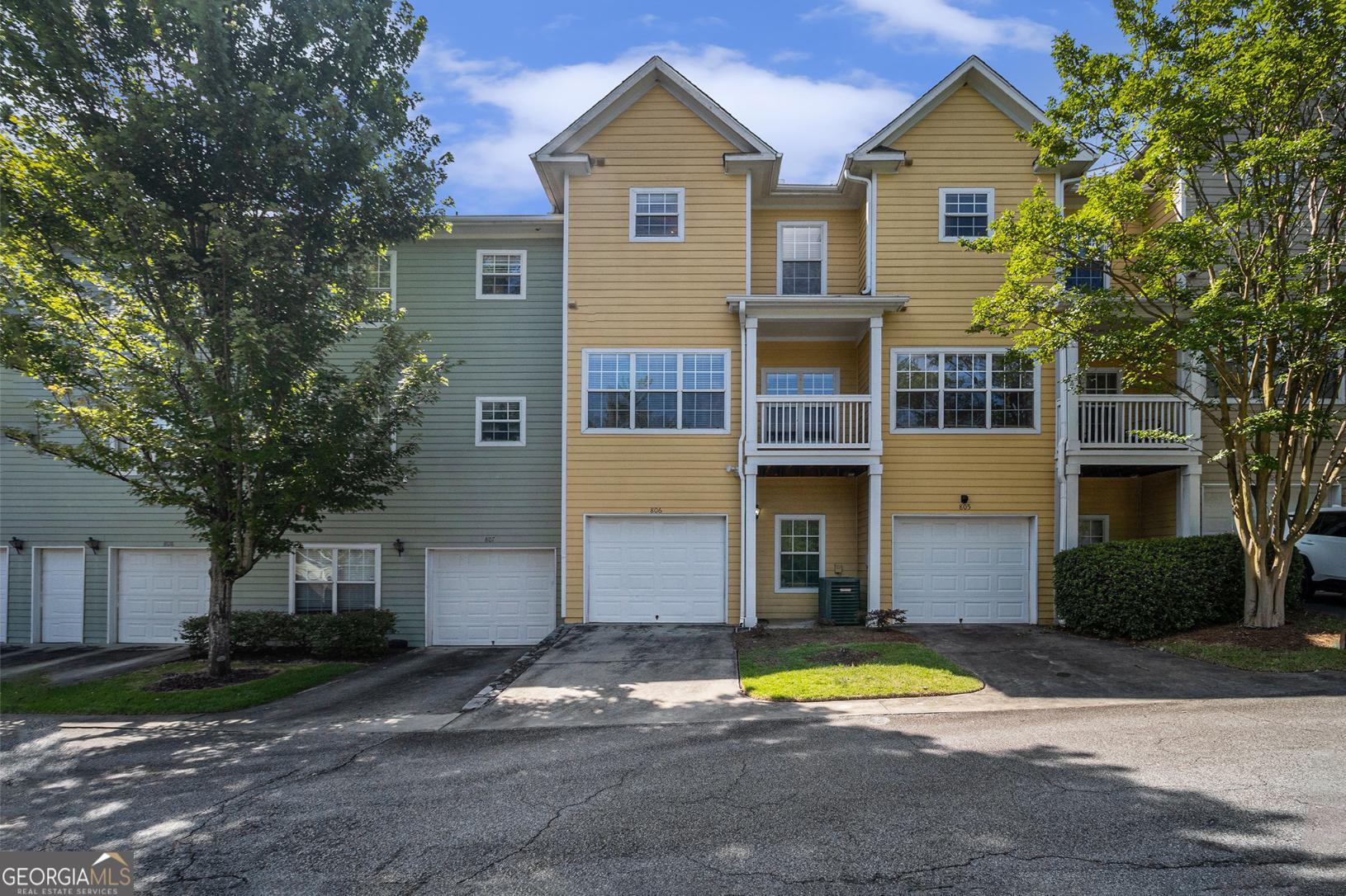 1732 Pryor RD SW 806