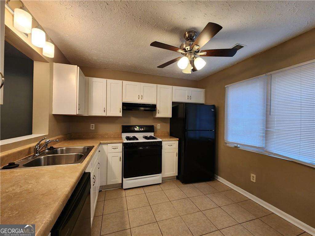 3547 Main Station DR SW