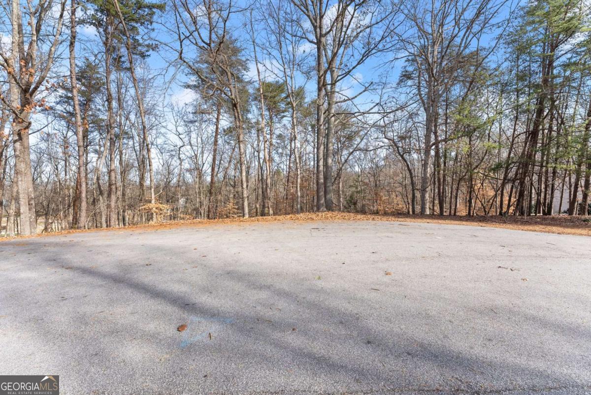 3522 Lighthouse Lane