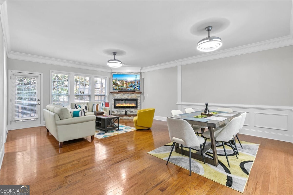 2872 Overlook WAY NE