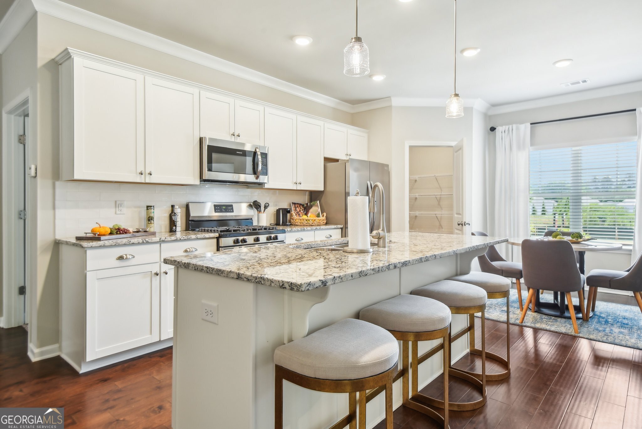 3712 Cheswolde AVE 97