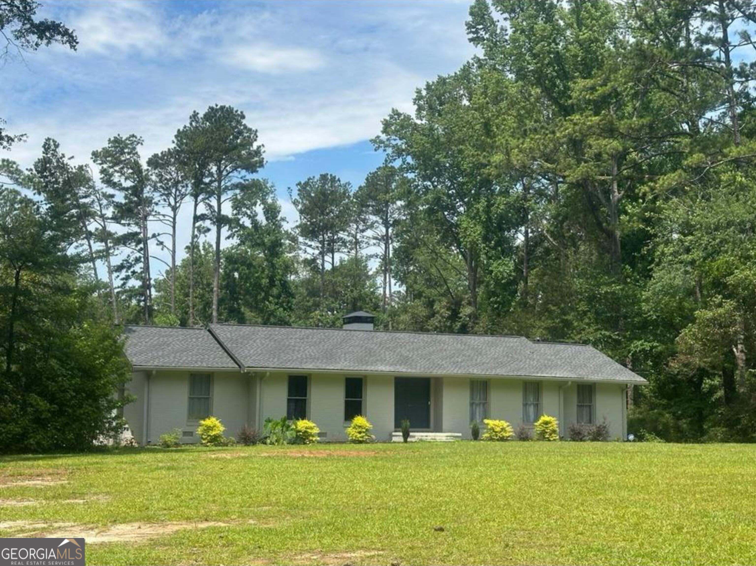 2775 Jackson RD