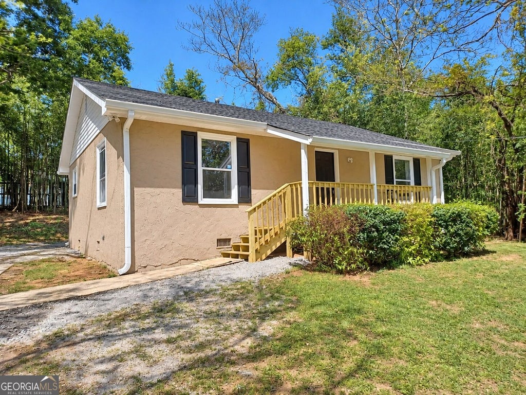 Photo of 649 Moody Street, Griffin, GA 30223 (MLS # 10843755)