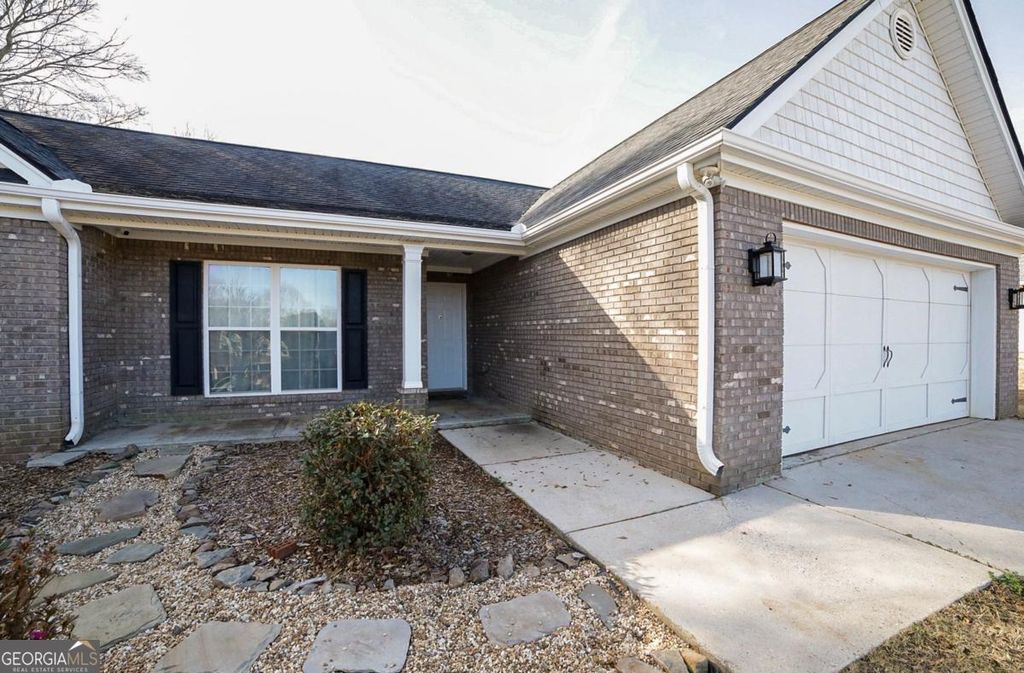 Photo of 250 Anniston Drive, Athens, GA 30607 (MLS # 10662885)