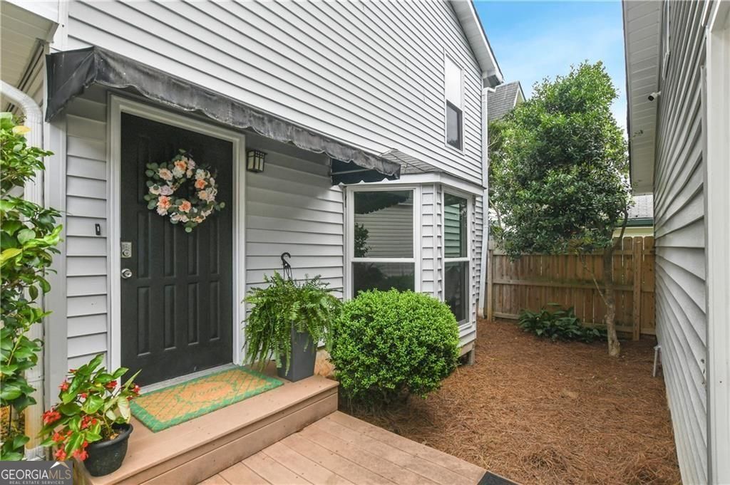 Photo of 946 Bobcat Court SE, Marietta, GA 30067 (MLS # 10656155)