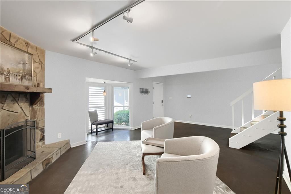 Photo of 946 Bobcat Court SE, Marietta, GA 30067 (MLS # 10656155)