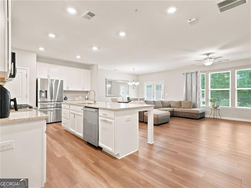 495 Duval DR