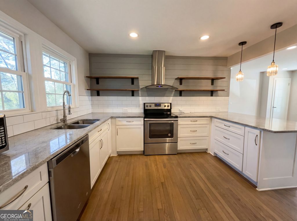 Photo of 2797 Gresham Road SE, Atlanta, GA 30316 (MLS # 10688889)