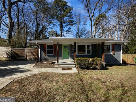 Photo of 2797 Gresham Road SE, Atlanta, GA 30316 (MLS # 10688889)