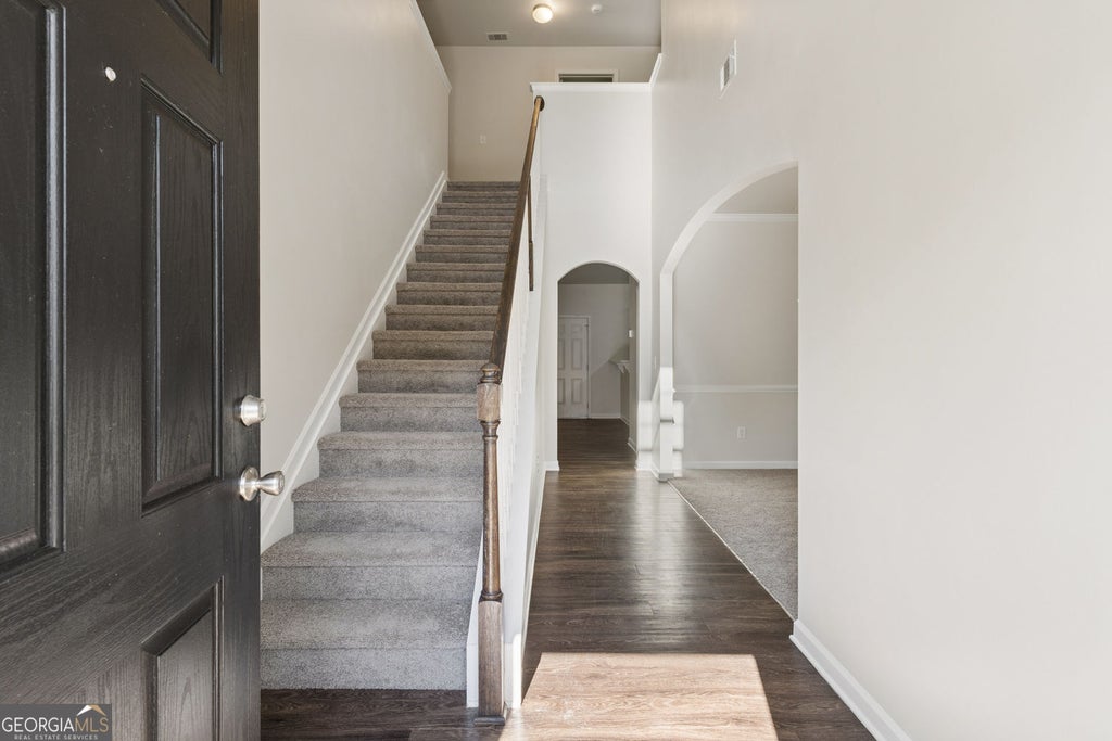 Photo of 210 W Bridge Park, Dallas, GA 30157 (MLS # 10834393)