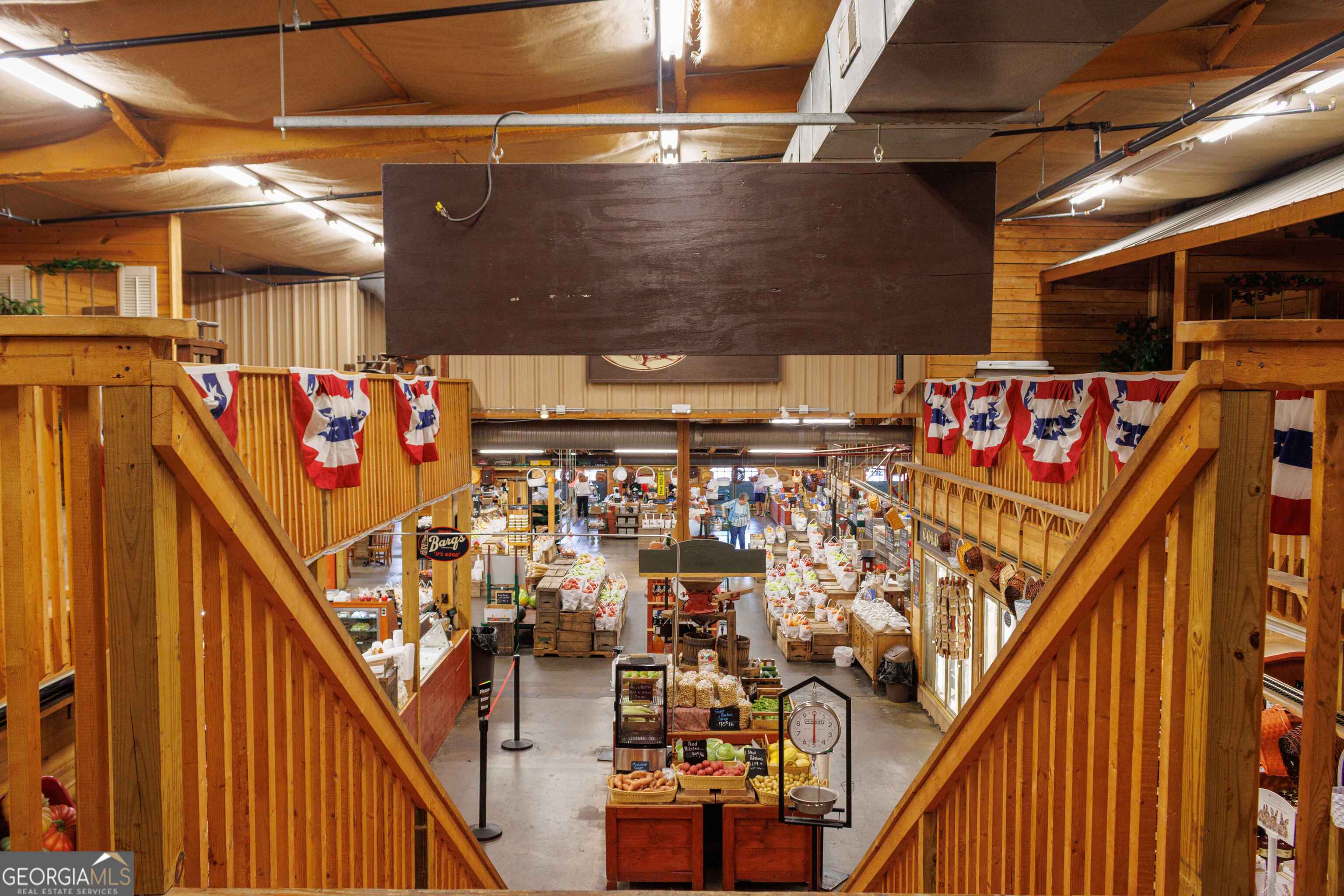 Panorama Farm Market - Commercial Sale