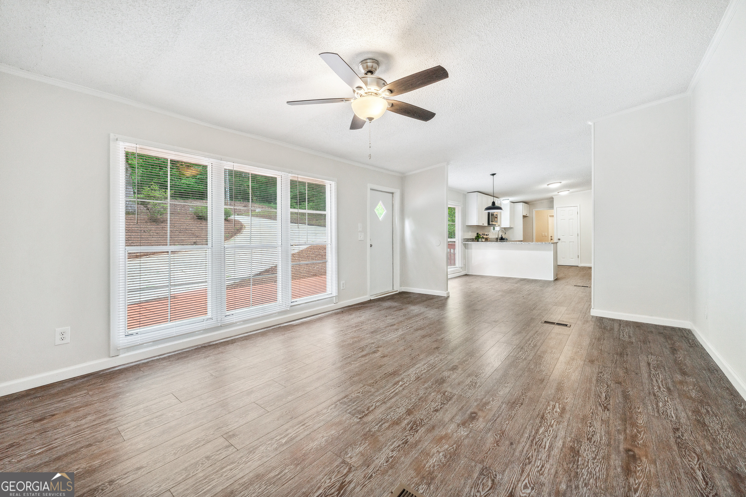 6670 George CT