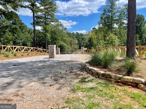 Photo of 393 Harmony Gates Drive, Commerce, GA 30530 (MLS # 10658193)