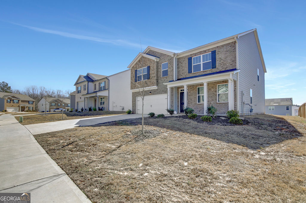 2710 Serena WAY