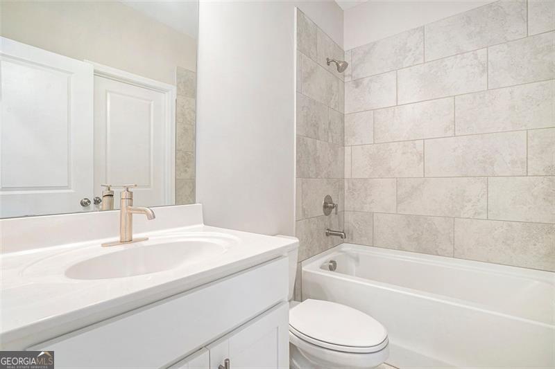 Envoy At Decatur - Residential