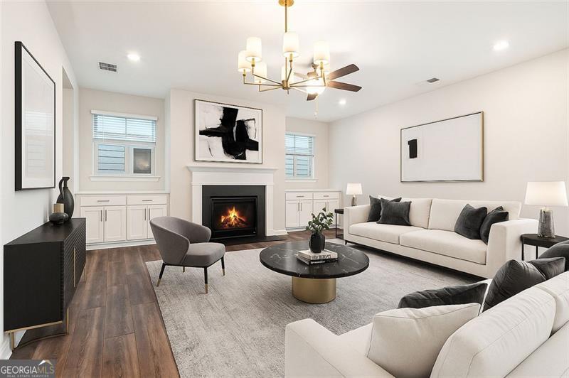 Envoy At Decatur - Residential